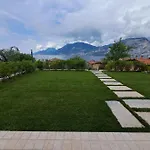 Elisabeth Aparthotel Brenzone sul Garda
