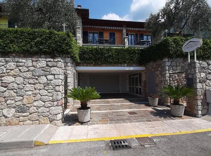 Elisabeth Aparthotel 4*