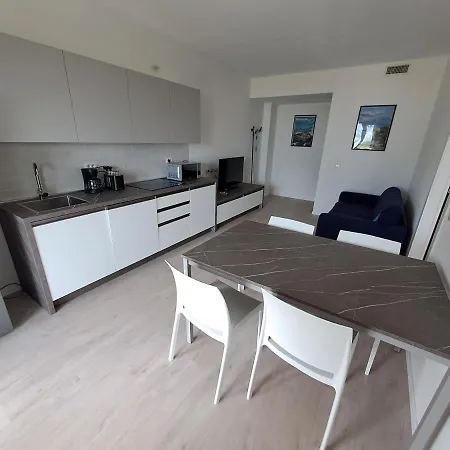 Elisabeth 4* Brenzone sul Garda