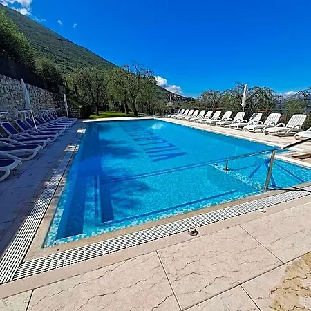 Elisabeth 4* Brenzone sul Garda
