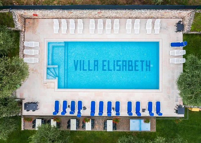شقة فندقية Elisabeth 4*