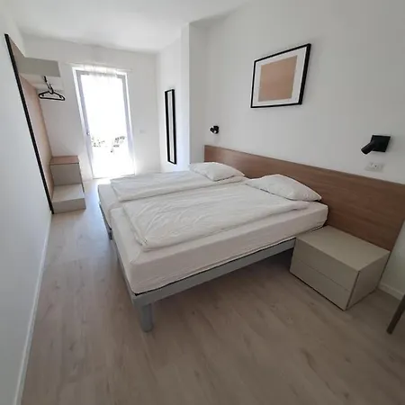 Elisabeth 4* Бренцоне-суль-Гарда